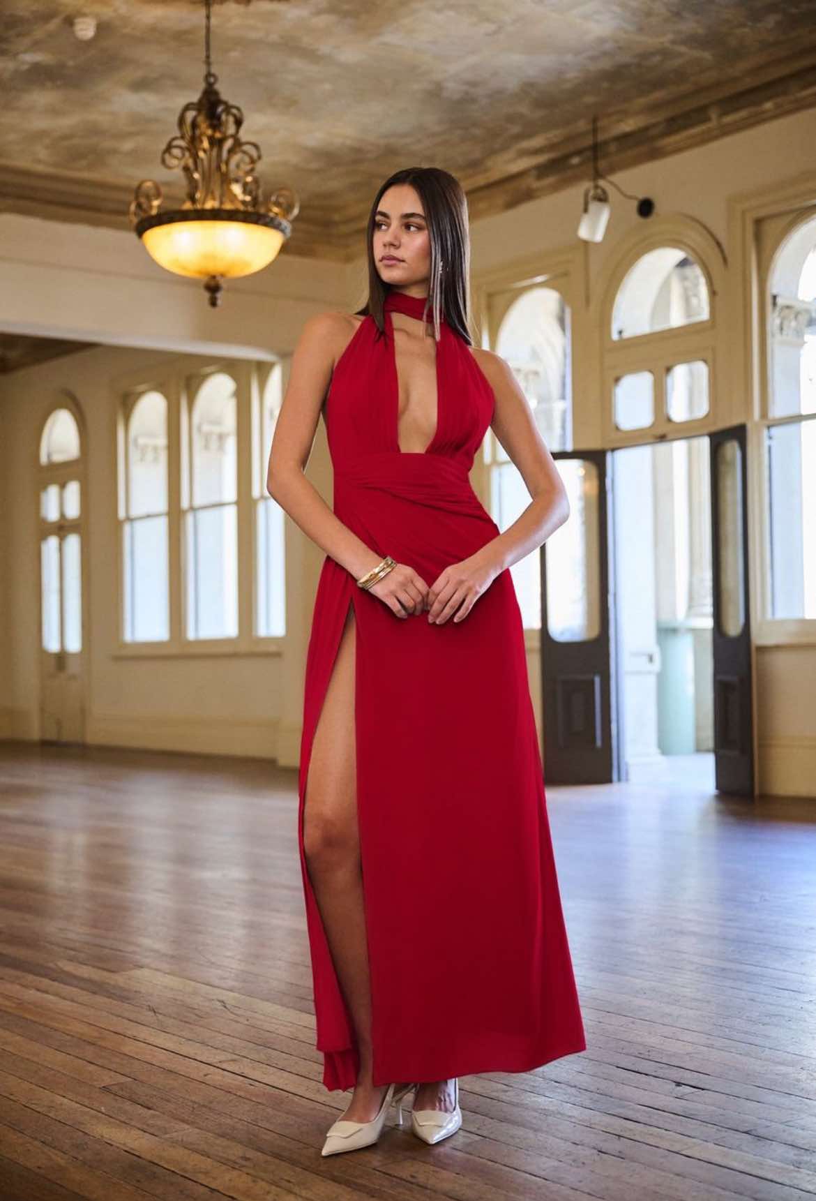 ANTONIA - Red